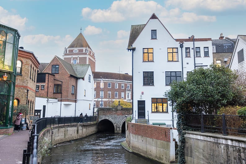 2 bedroom(s) to sale in Kingston upon Thames, Surrey-image 10