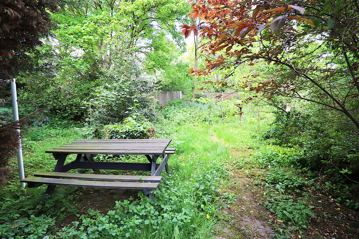  Cross Street, FARNBOROUGH, GU14 6AB