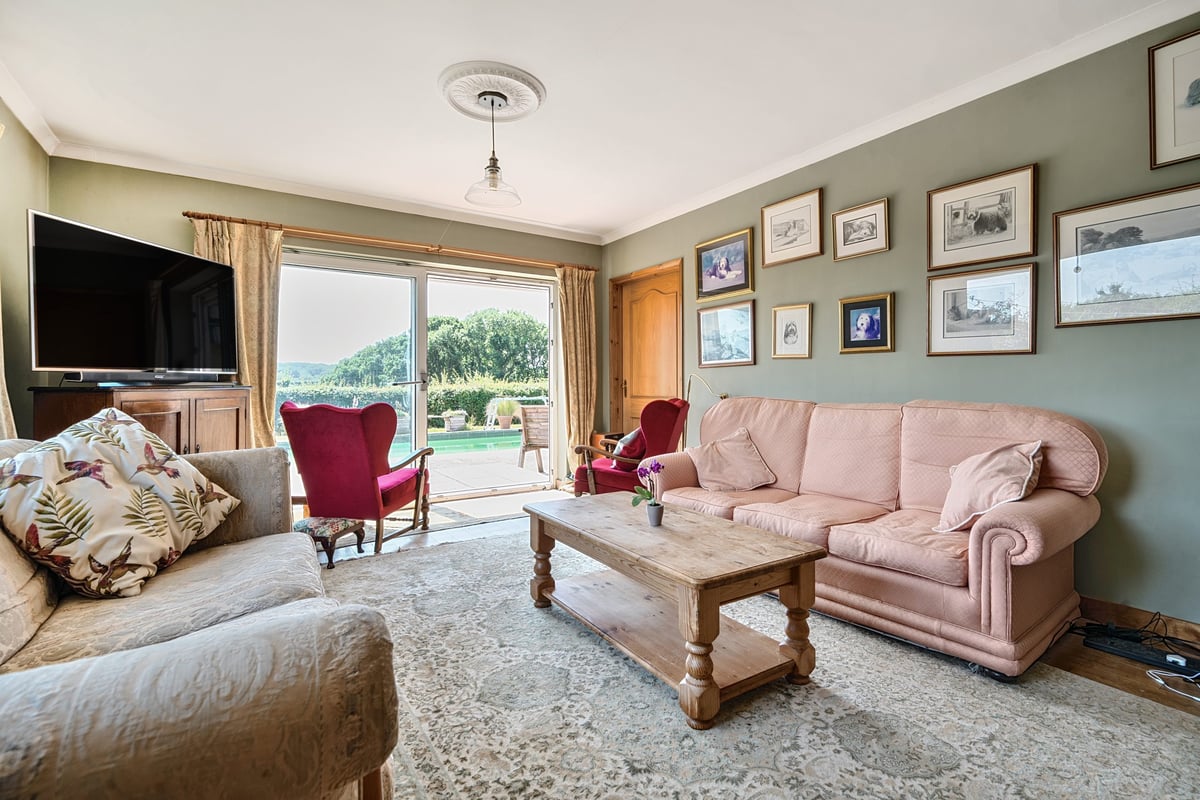 Actons Cottage, Buckholt Lane, Bexhill-on-Sea, TN39 5AX