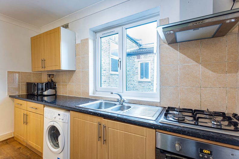1 bedroom(s) apartment to sale in Knox Road, Forest Gate, London-image 7