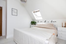 Chart House | Thumbnail