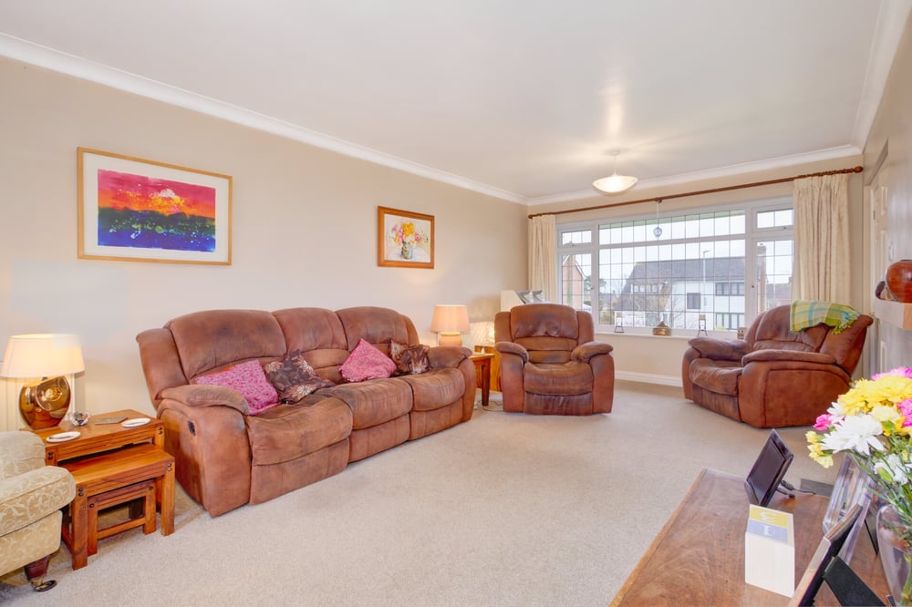 Property Details for Hawkhurst Way BexhillonSea East Sussex TN39 3SN