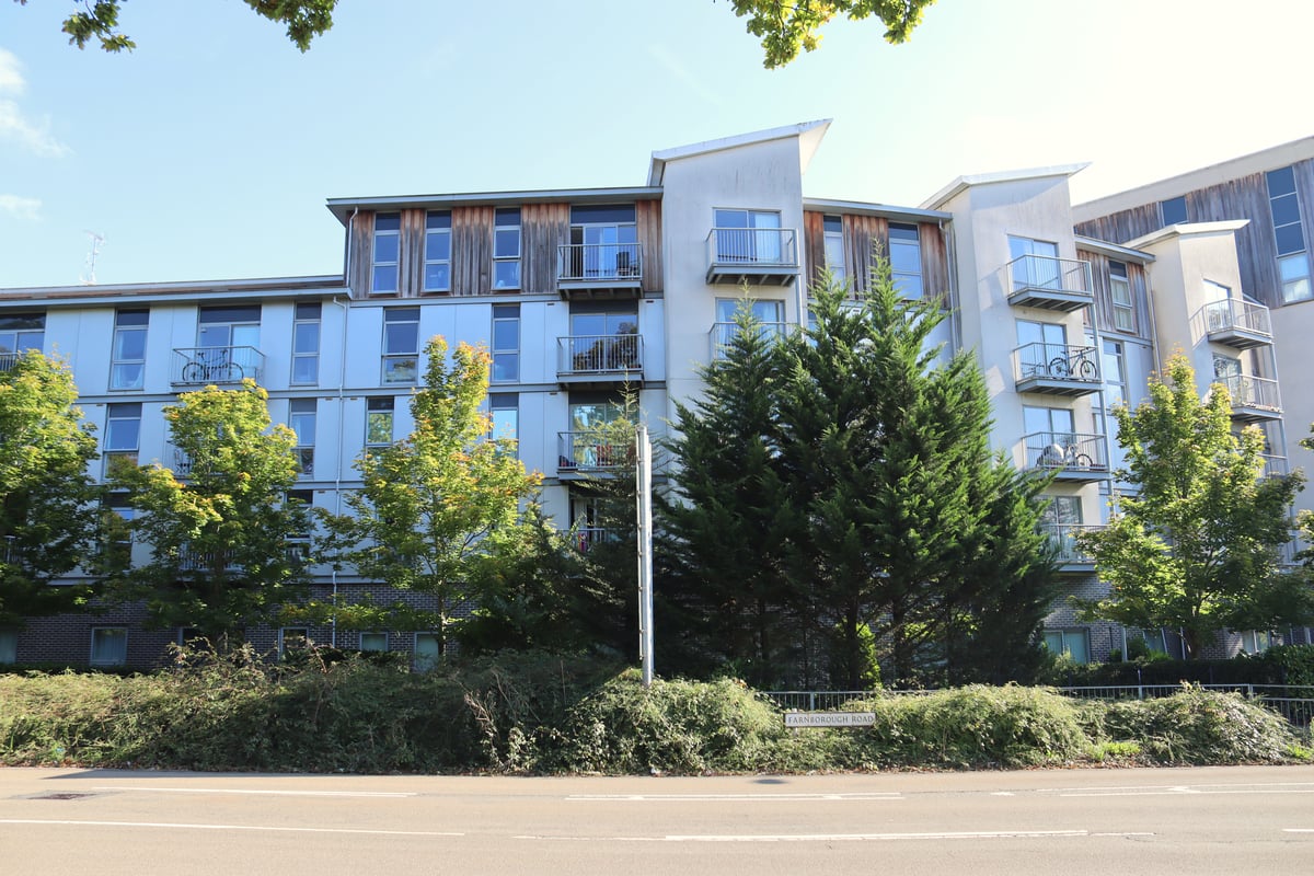 Coombe Way, Farnborough, GU14 7GB