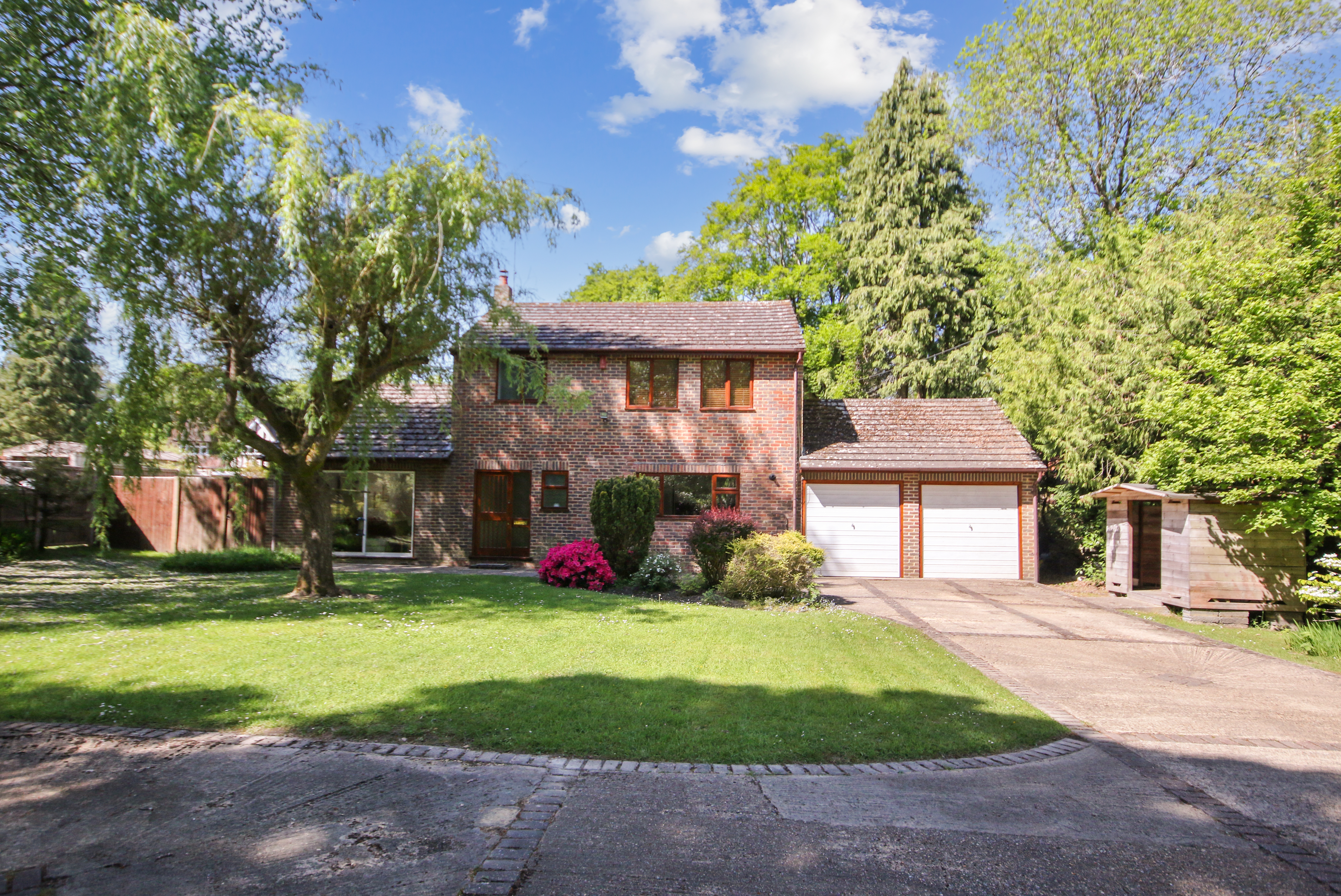 Lake View Road, Surrey