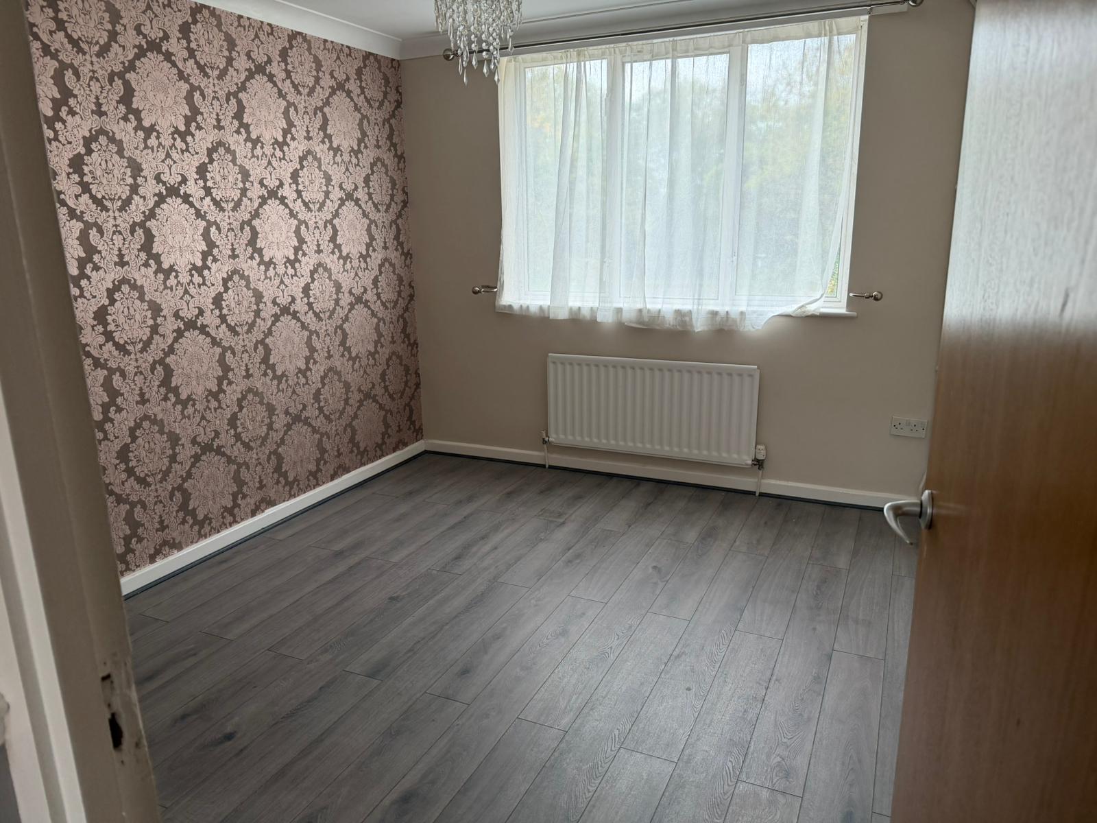 Covelees Wall, London, E6 6WF