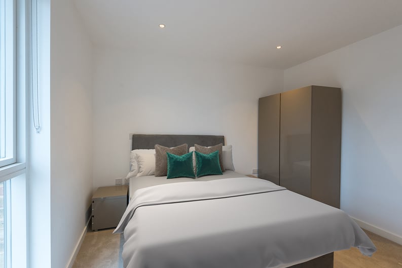 2 bedroom(s) apartment to sale in Hand Axe Yard, Kings Cross, London-image 11