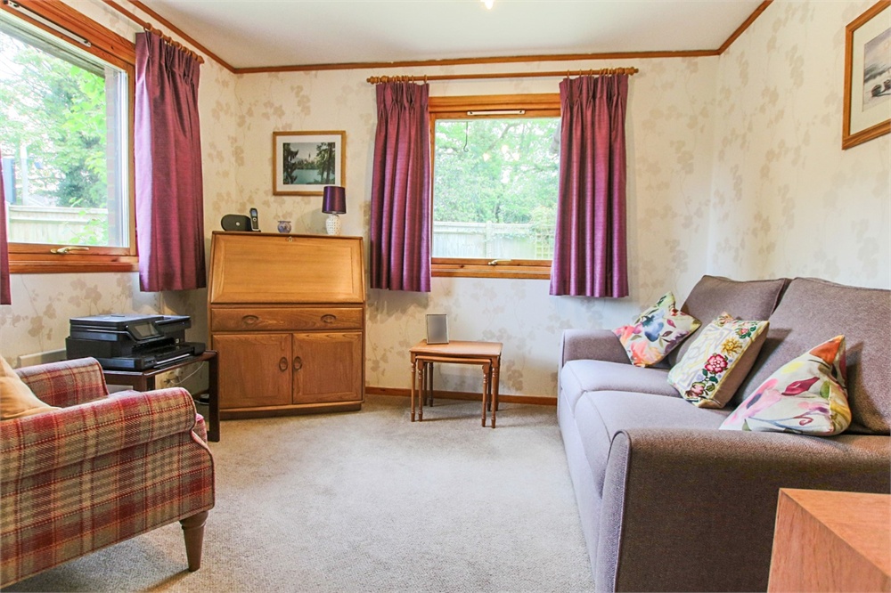 Fermandy Lane, Crawley, West Sussex