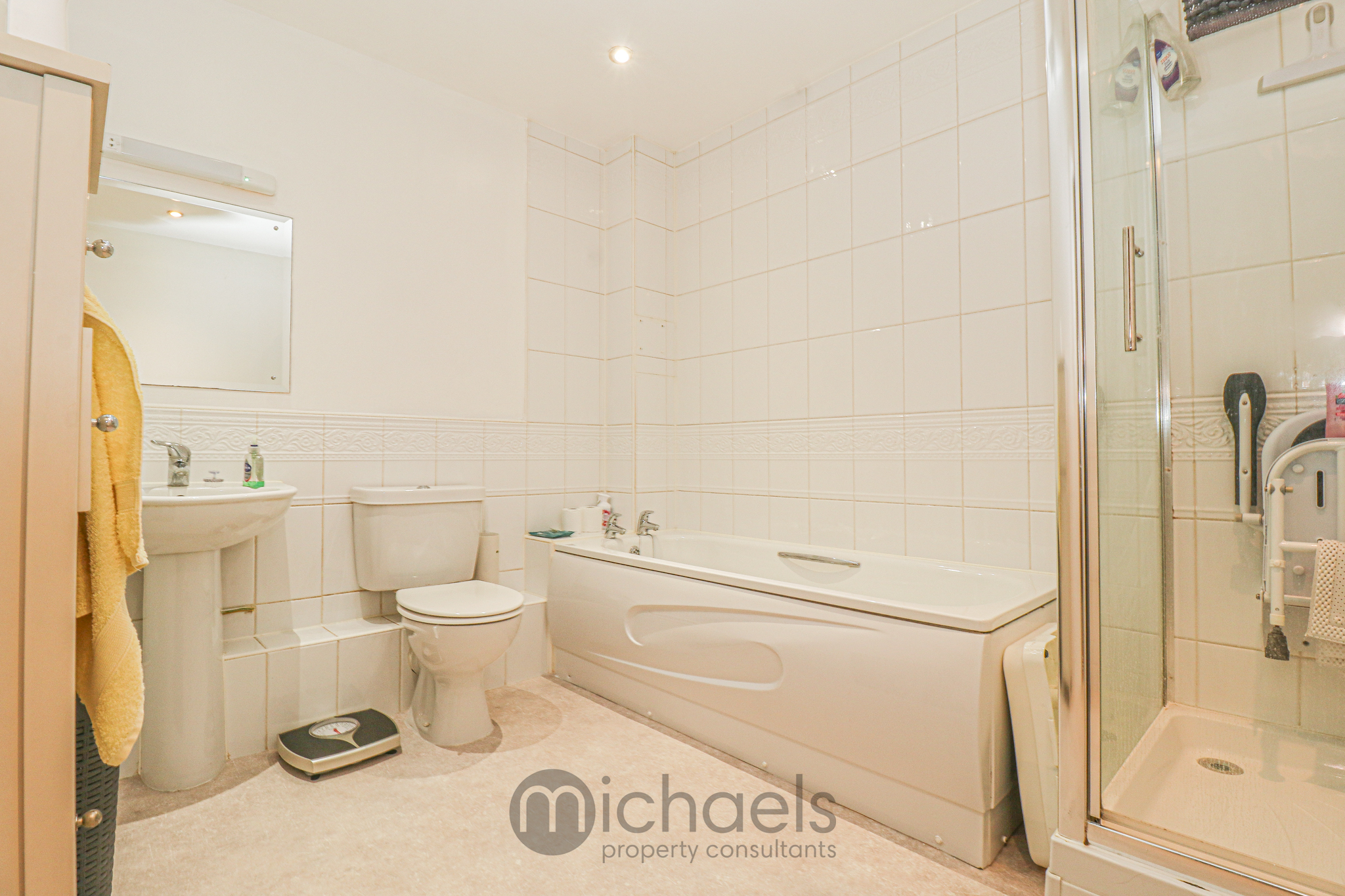 26 Abberton Grange Layer Road