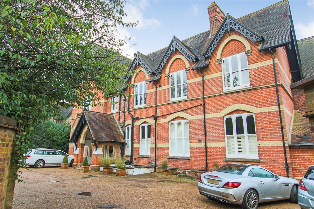 34 Broadwater Down, Tunbridge Wells