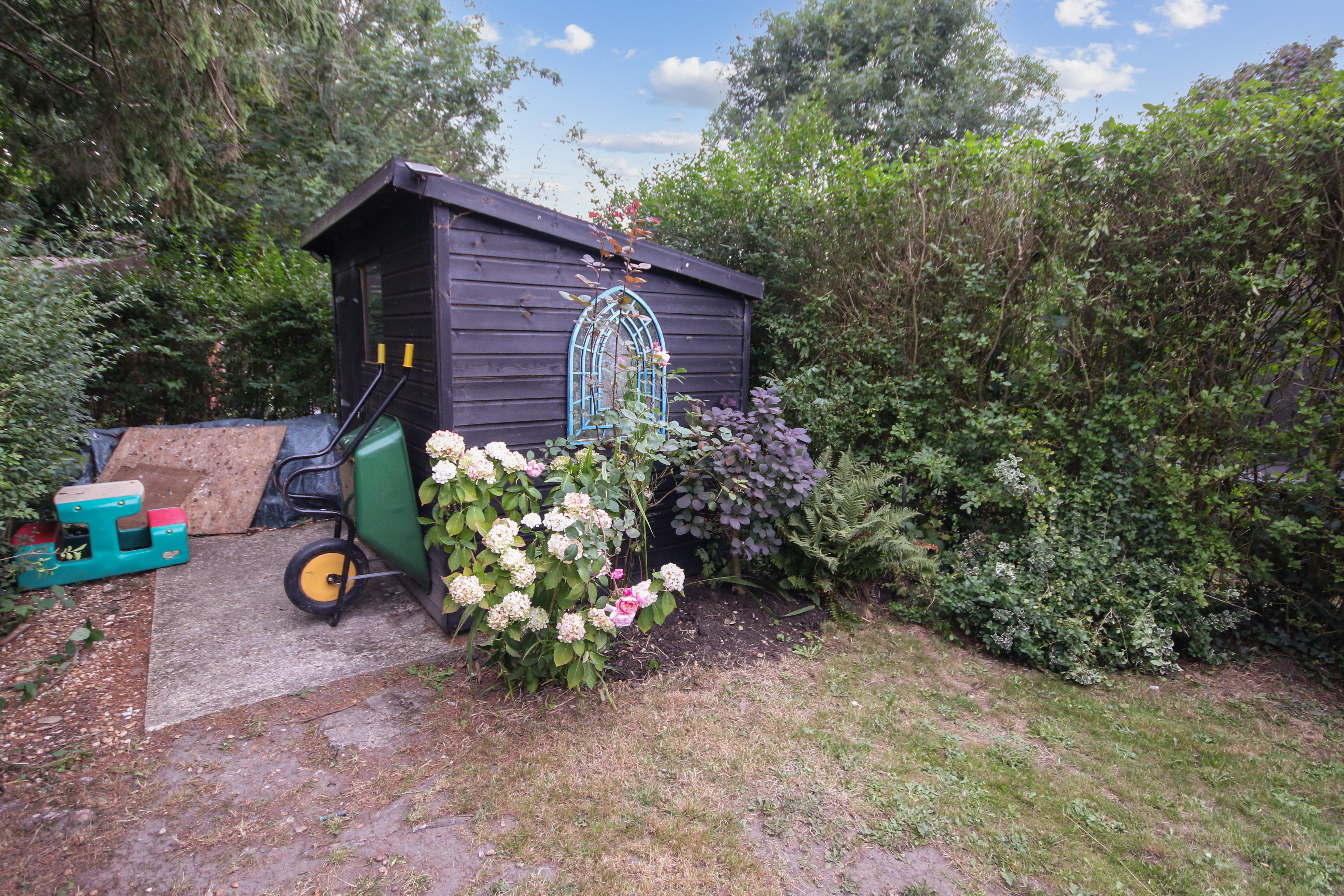 Sackville Gardens, East Grinstead, West Sussex