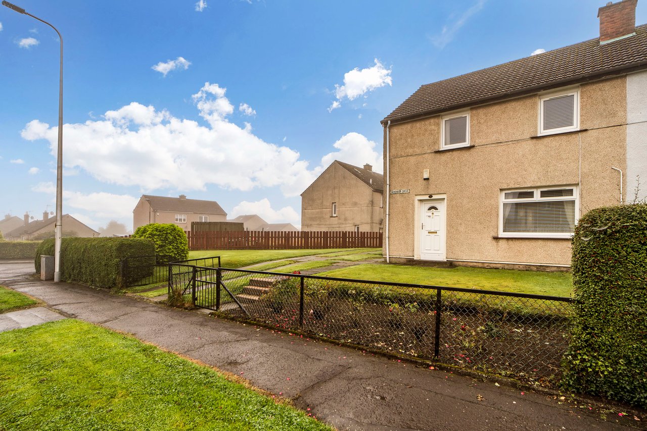 House for sale in Penicuik 36 Windsor Drive, Penicuik Thorntons