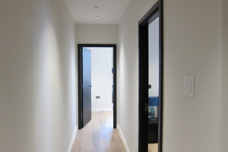 1 bedroom(s) apartment to sale in Lawn Lane, Vauxhall-image 9