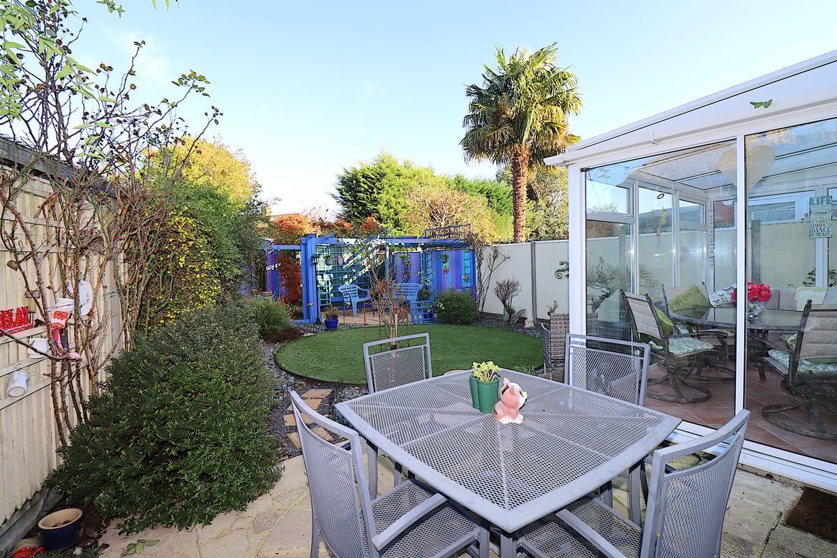 Herretts Gardens, Aldershot, GU12 4PU