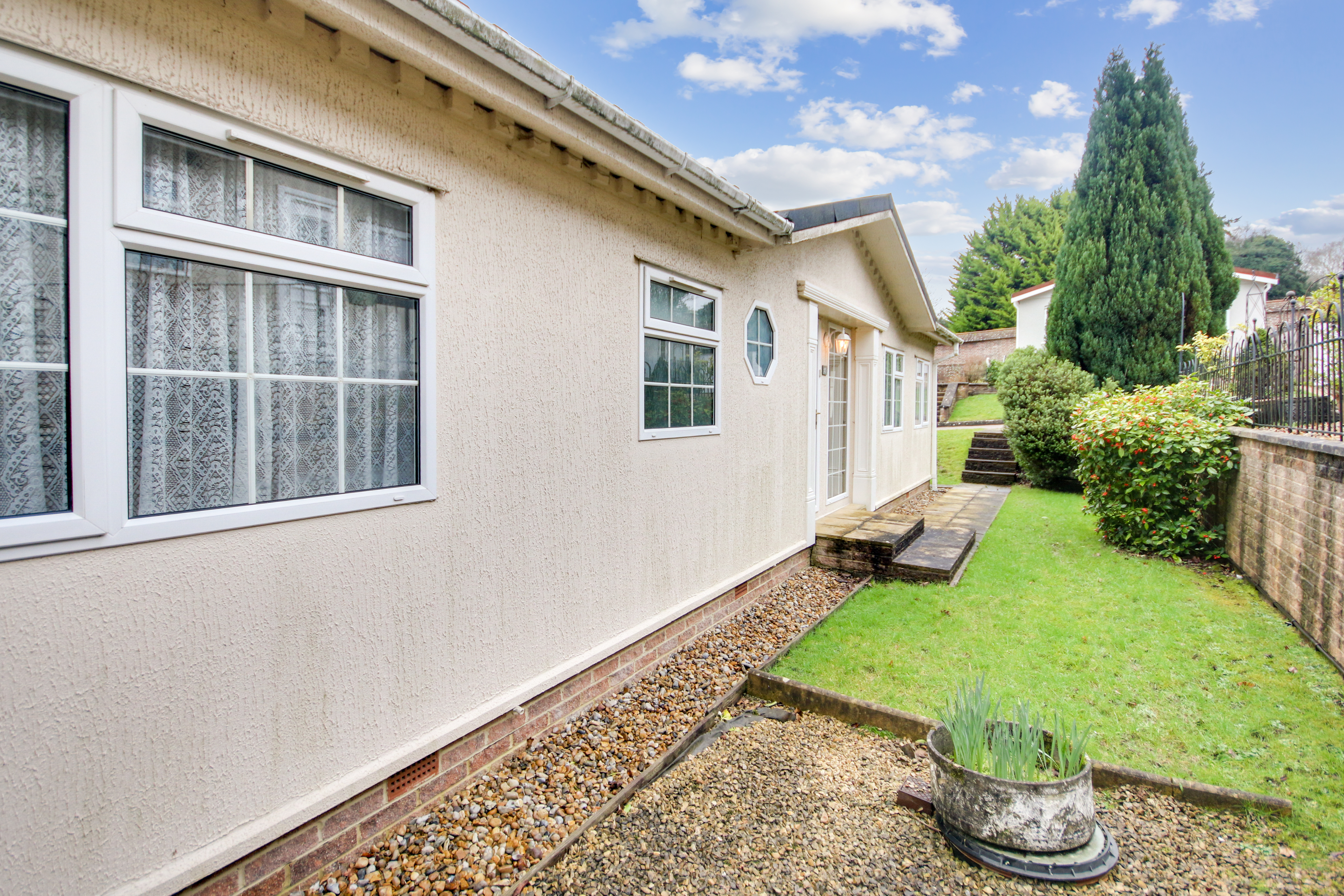 Turners Hill Park, Crawley, West Sussex