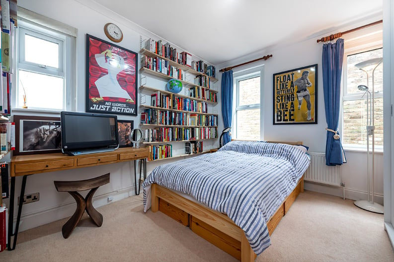 3 bedroom(s) apartment to sale in Hampstead Lane, Highgate-image 4
