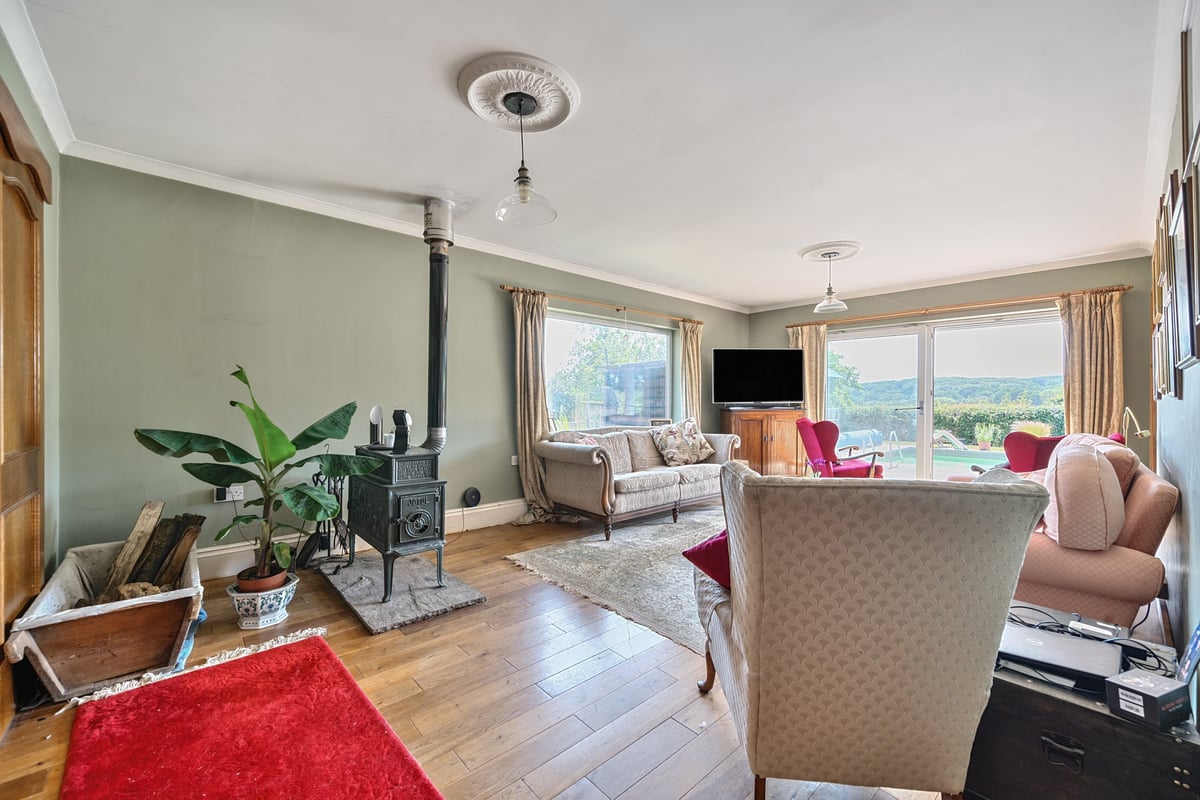 Actons Cottage, Buckholt Lane, Bexhill-on-Sea, TN39 5AX