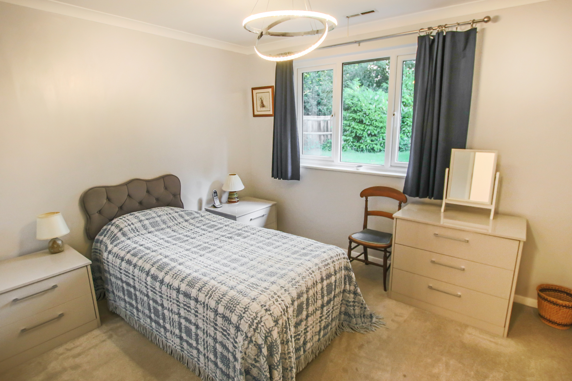 Spring Gardens, Copthorne