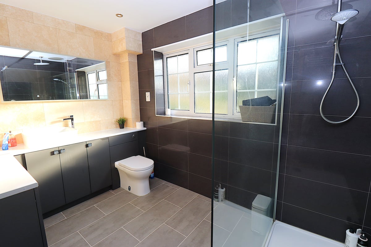 Rectory Road, Farnborough, GU14 7BZ