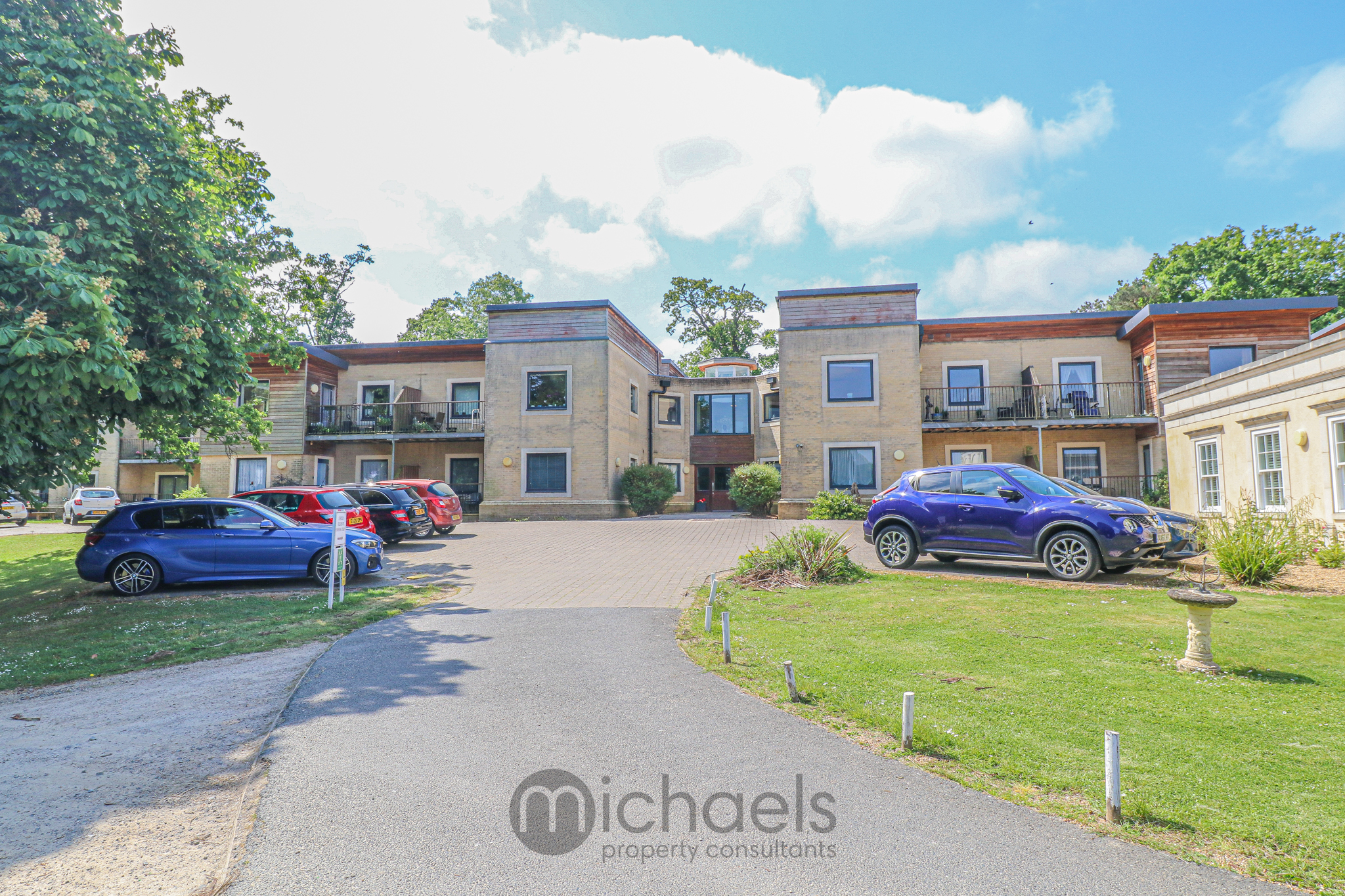 26 Abberton Grange Layer Road