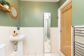 Chart House | Thumbnail