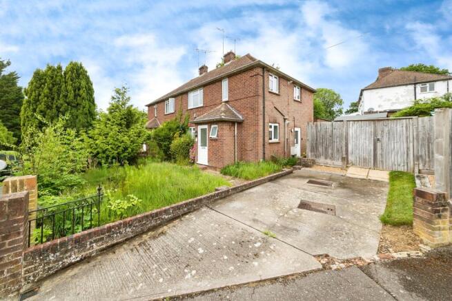 Elizabeth Crescent, East Grinstead, West Sussex