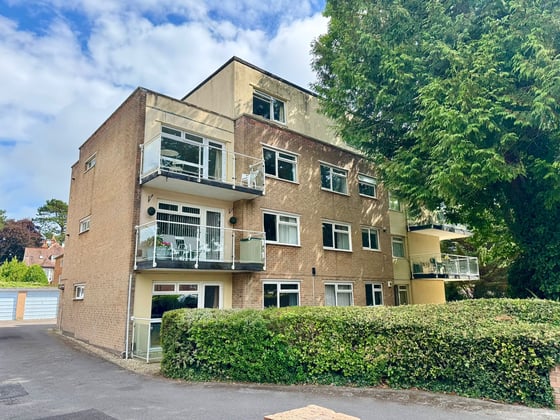 Grosvenor Road, Bournemouth, BH4