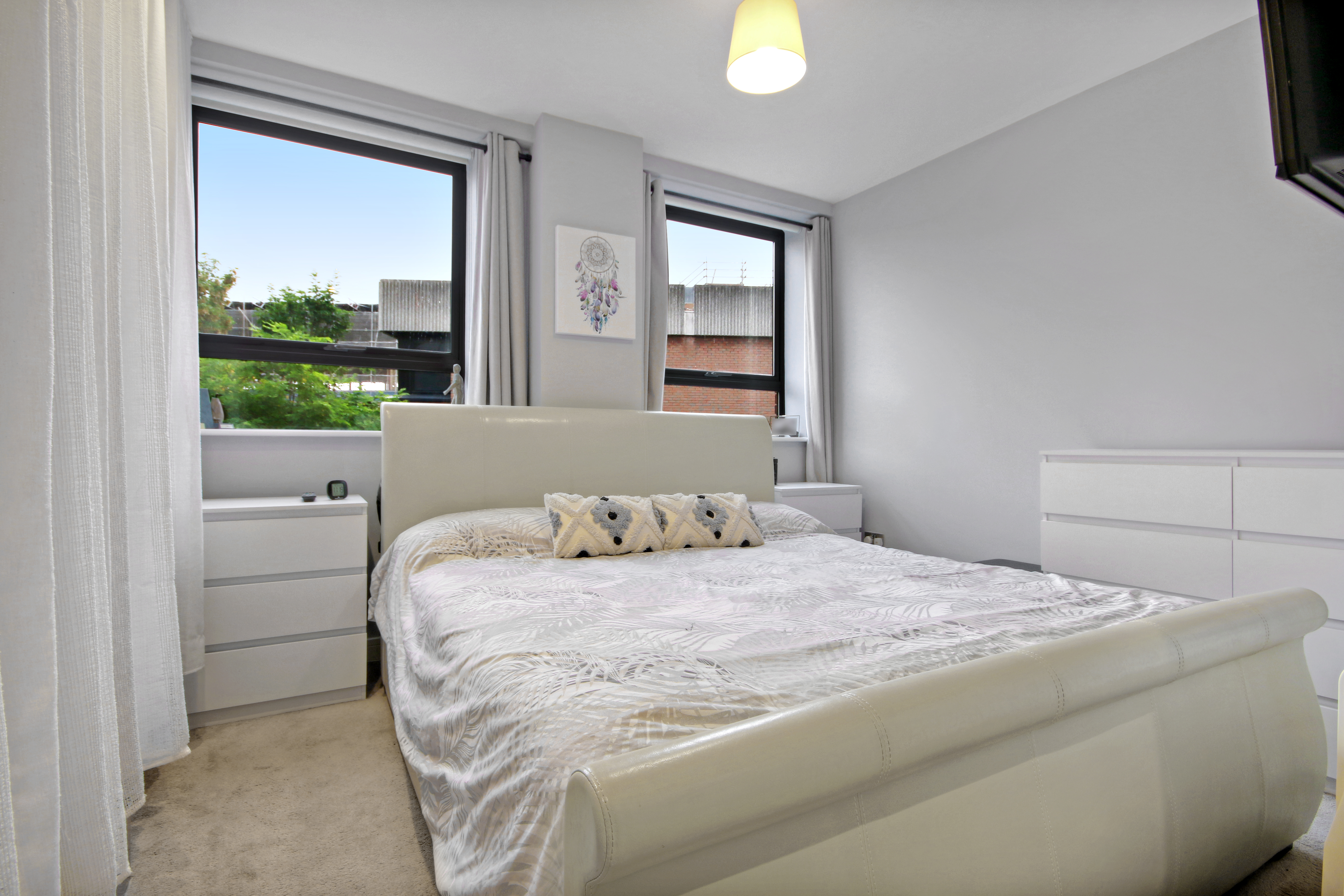 White Lion Close, East Grinstead, West Sussex