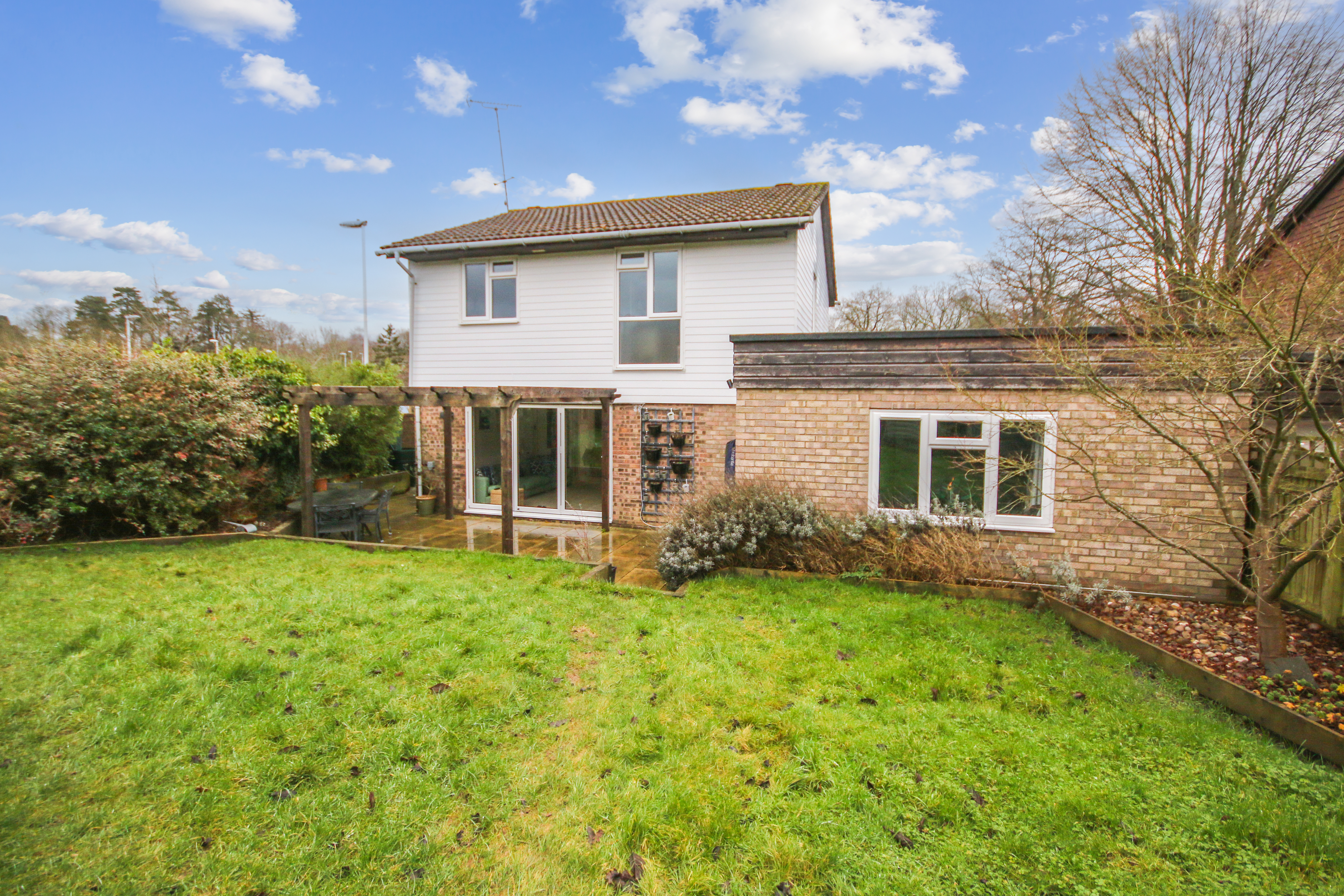 Stuart Way, East Grinstead, West Sussex