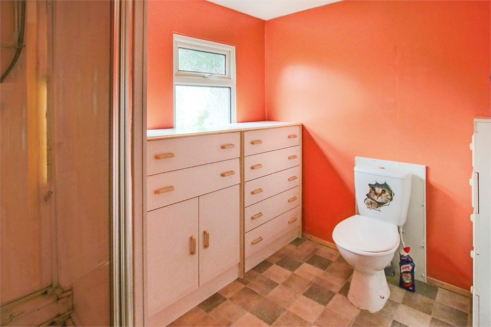 Property Meadowside Park, Lingfield, Surrey Garnham H Bewley