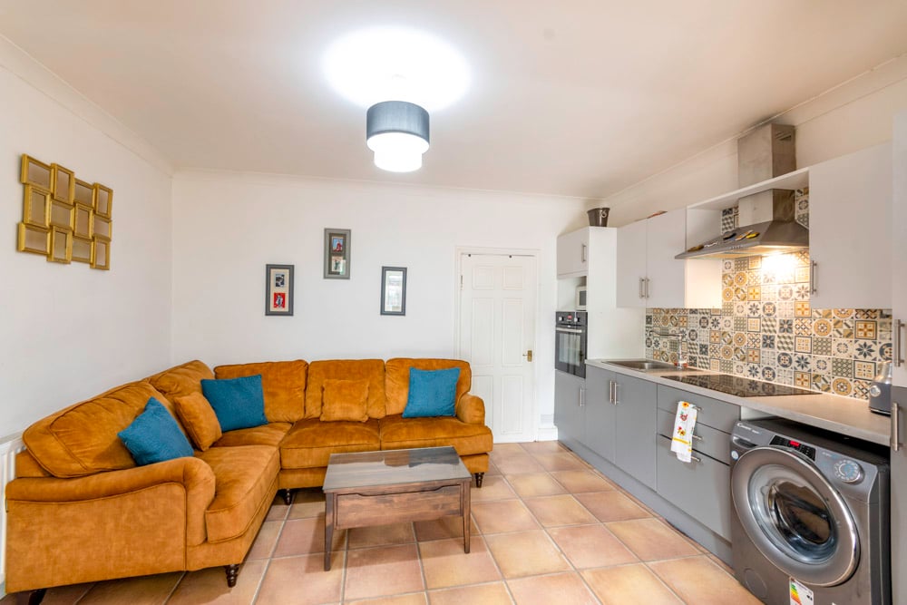 Queen Street, Retford, DN22 7BH