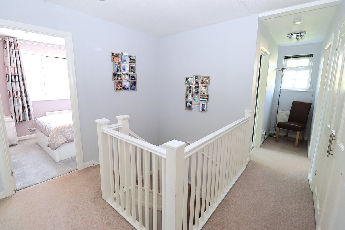 The Potteries, Farnborough, GU14 9JR