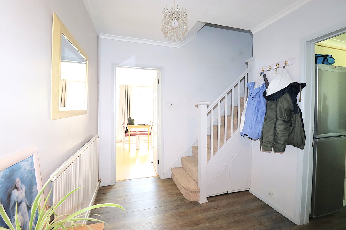 Ively Road, Farnborough, GU14 0JN