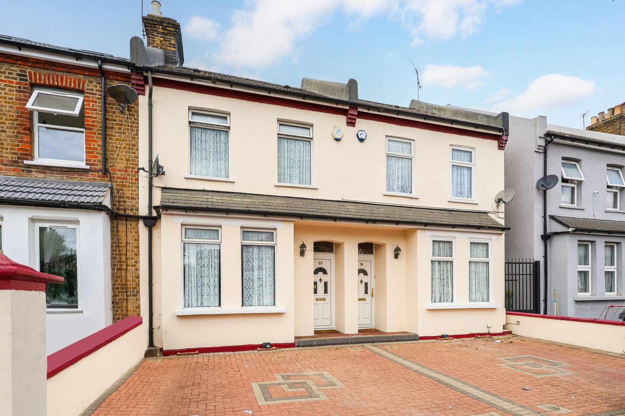 Coldershaw Road, London Sargeants London