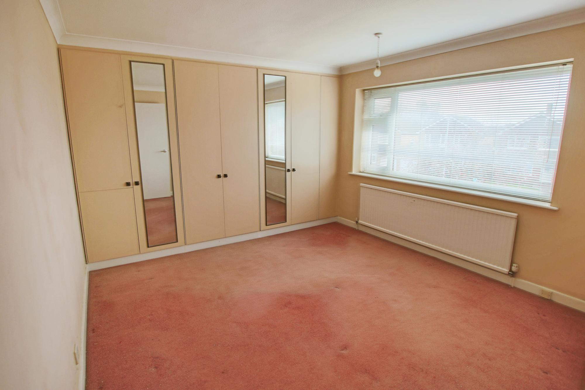 6 Austen Close, East Grinstead