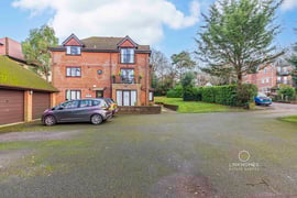 Kempsey Lodge | Thumbnail