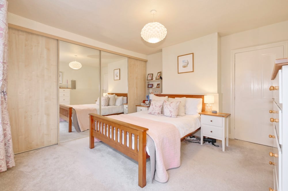 Property Details for Maynards Green East Sussex TN21 0DD Crane and