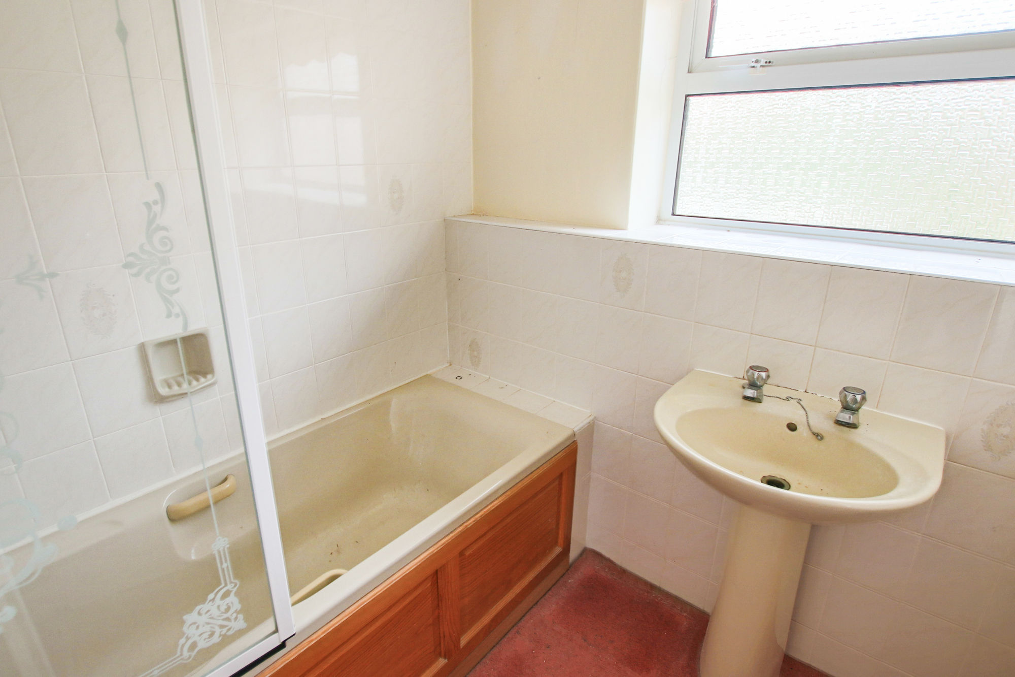 6 Austen Close, East Grinstead