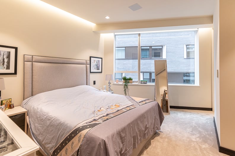 1 bedroom(s) apartment to sale in Earls Way, Tower Bridge, London-image 3