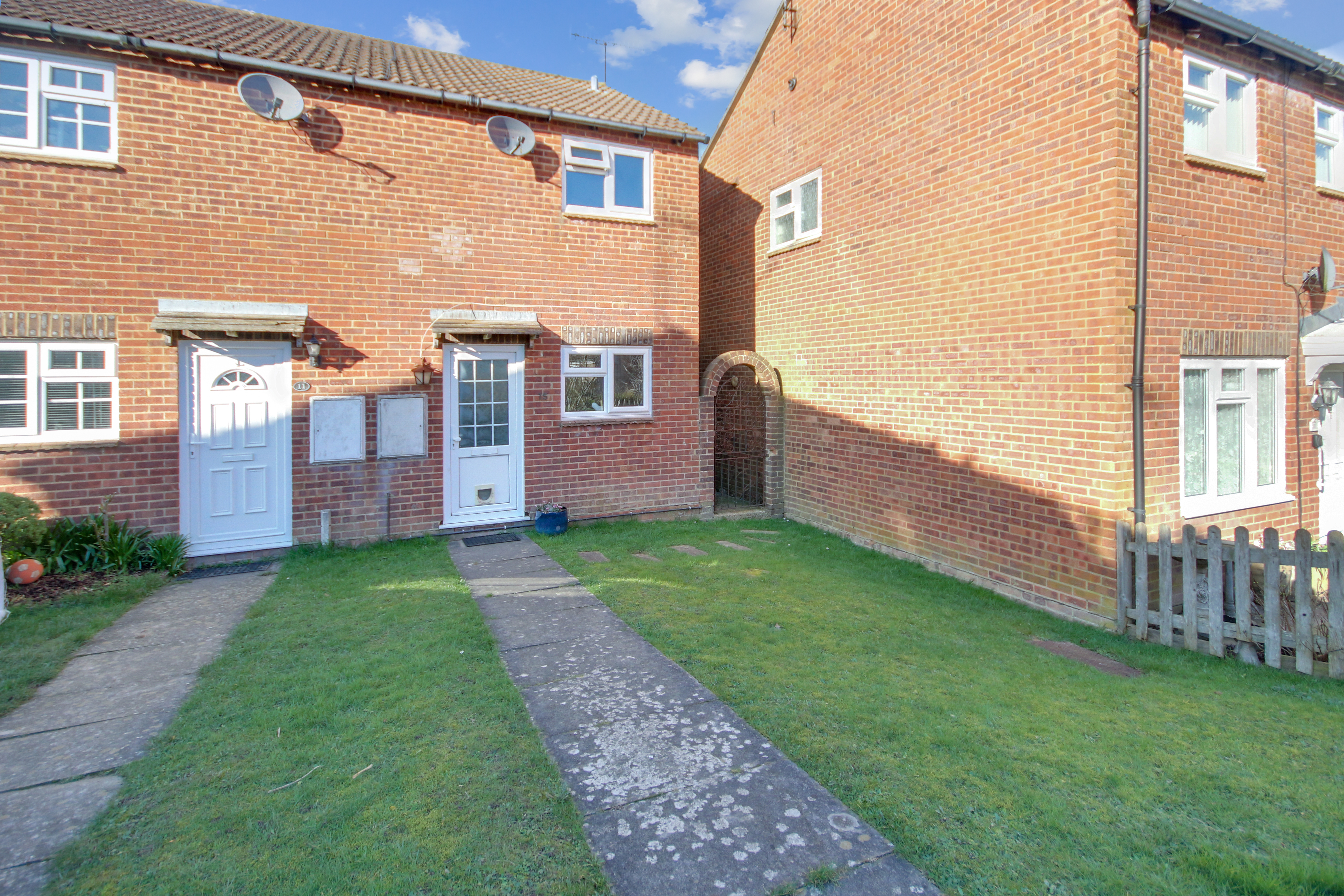 Bramble Twitten, East Grinstead, West Sussex