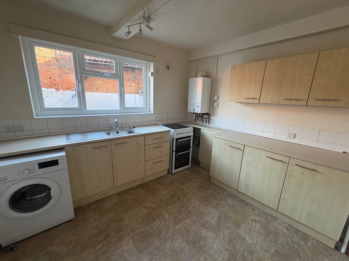 Bridgegate, DN22 6AA