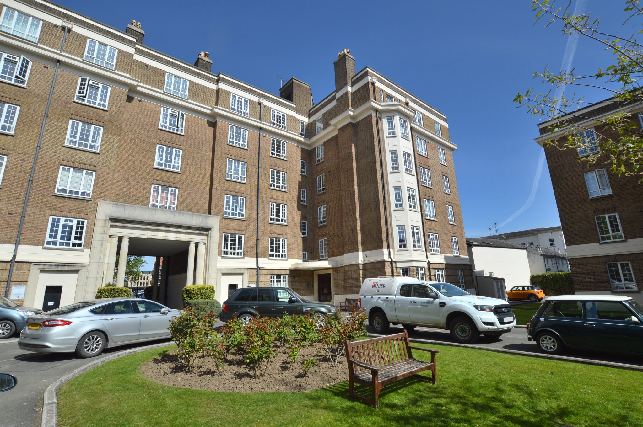 Cambray Court, Cheltenham