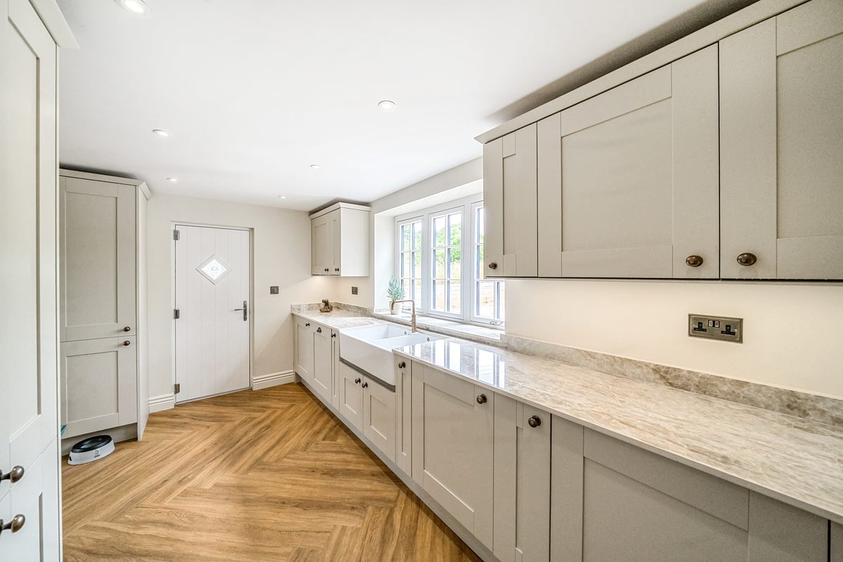 Manor House Farm, Barlborough Park, Chesterfield, S43 4TJ