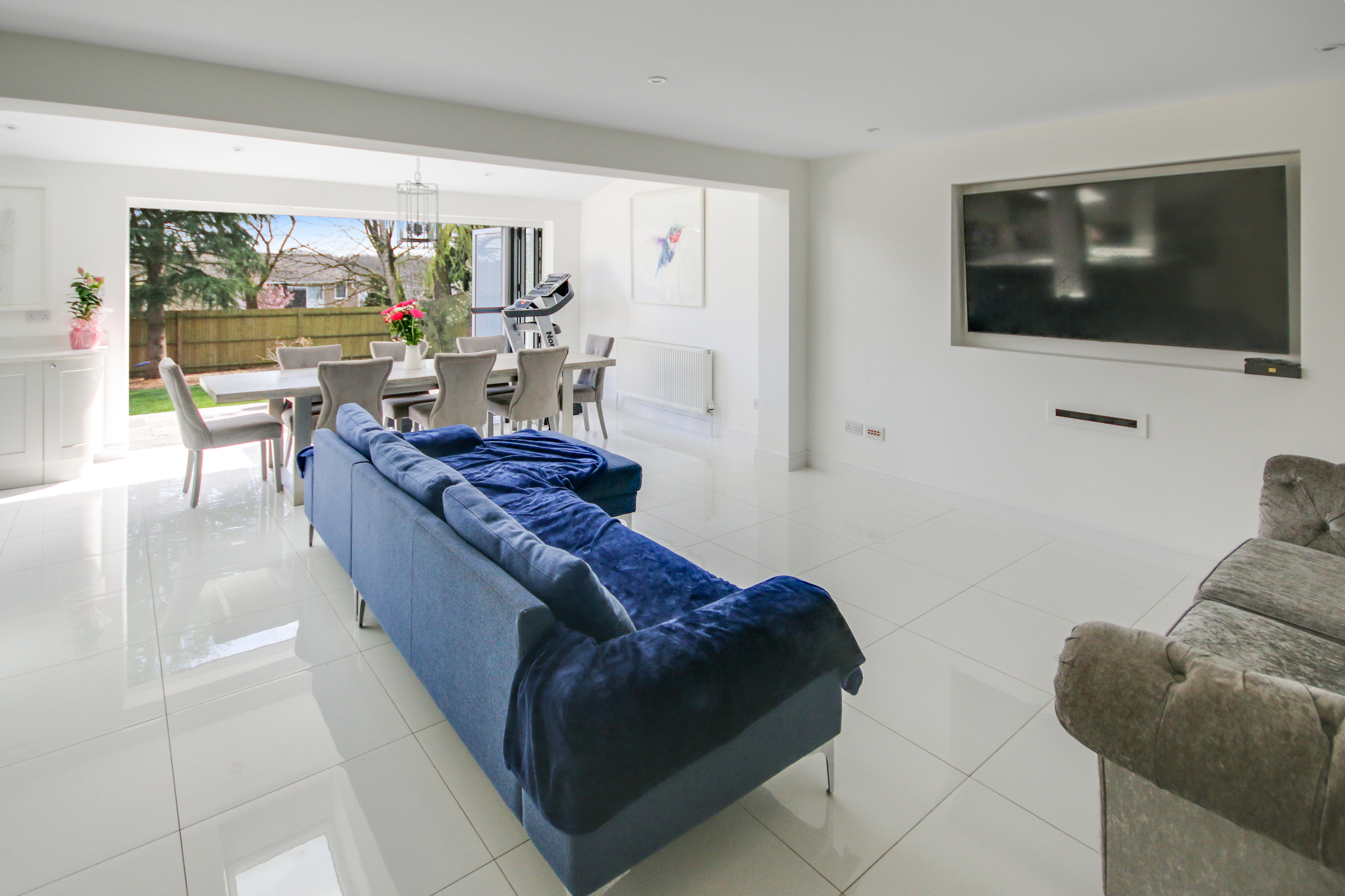 24 Tiltwood Drive, Crawley Down