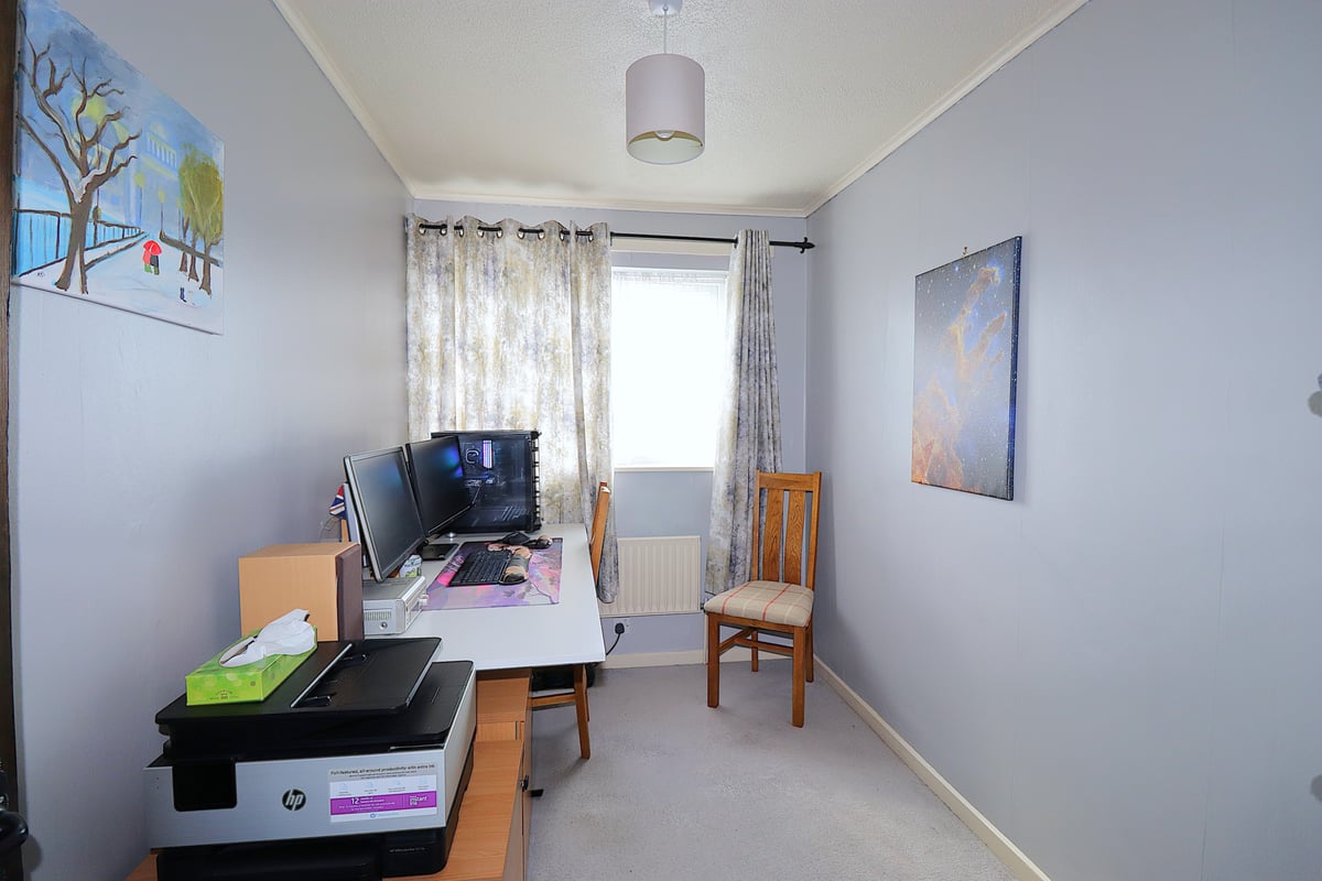 Bracklesham Close, FARNBOROUGH, GU14 8LP