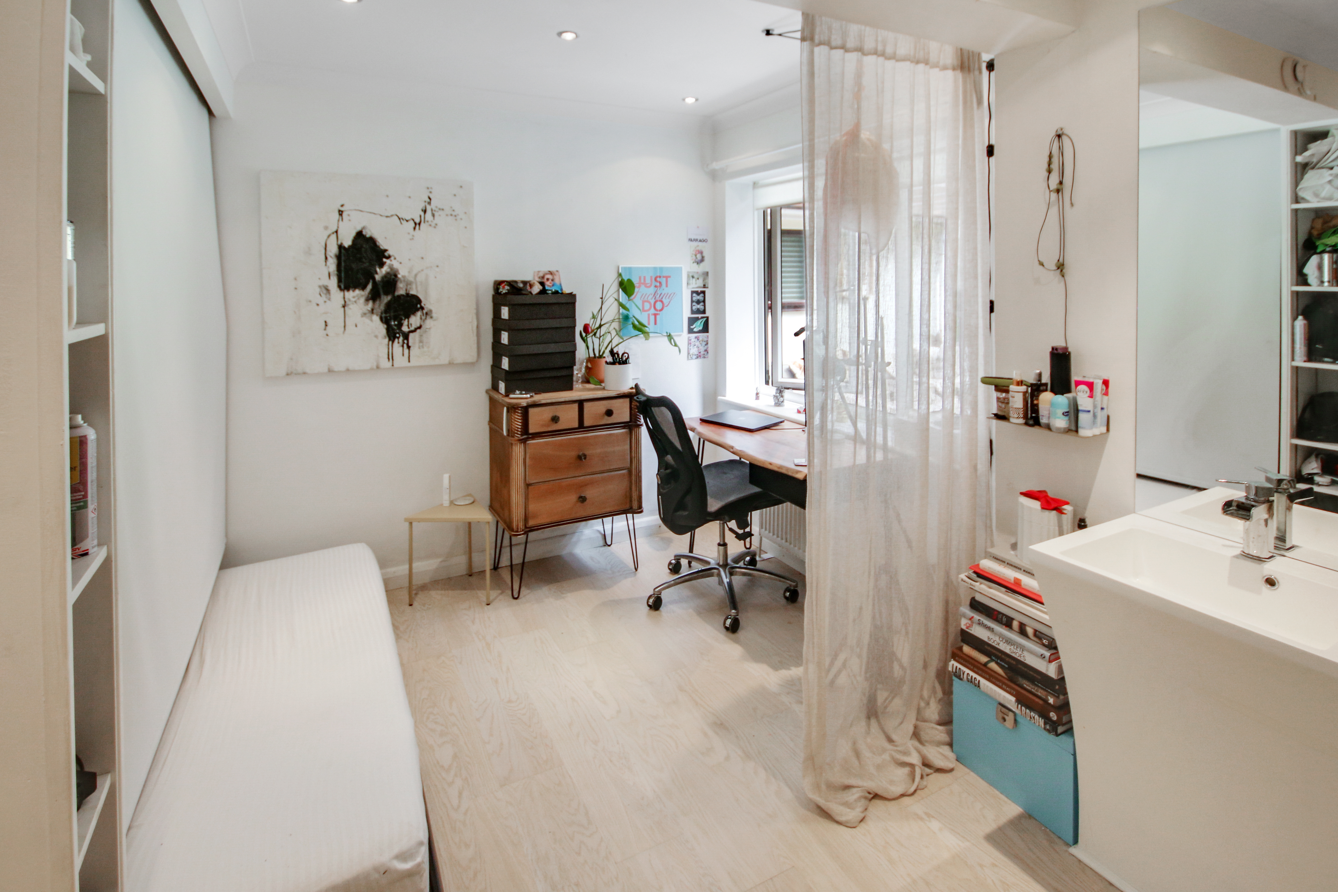 Heatherlands, Felcot Road