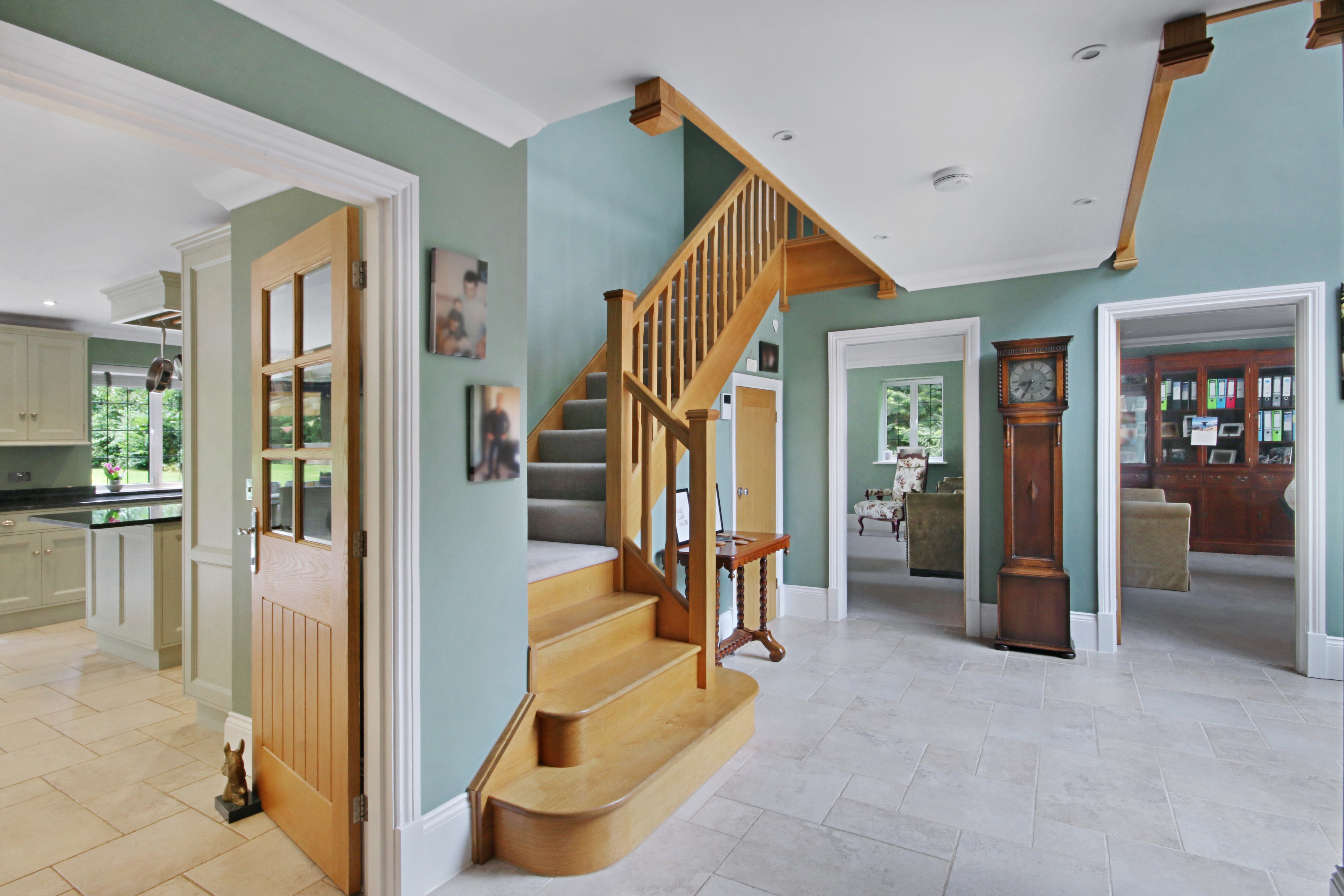 Lake View Road, Felbridge, Surrey