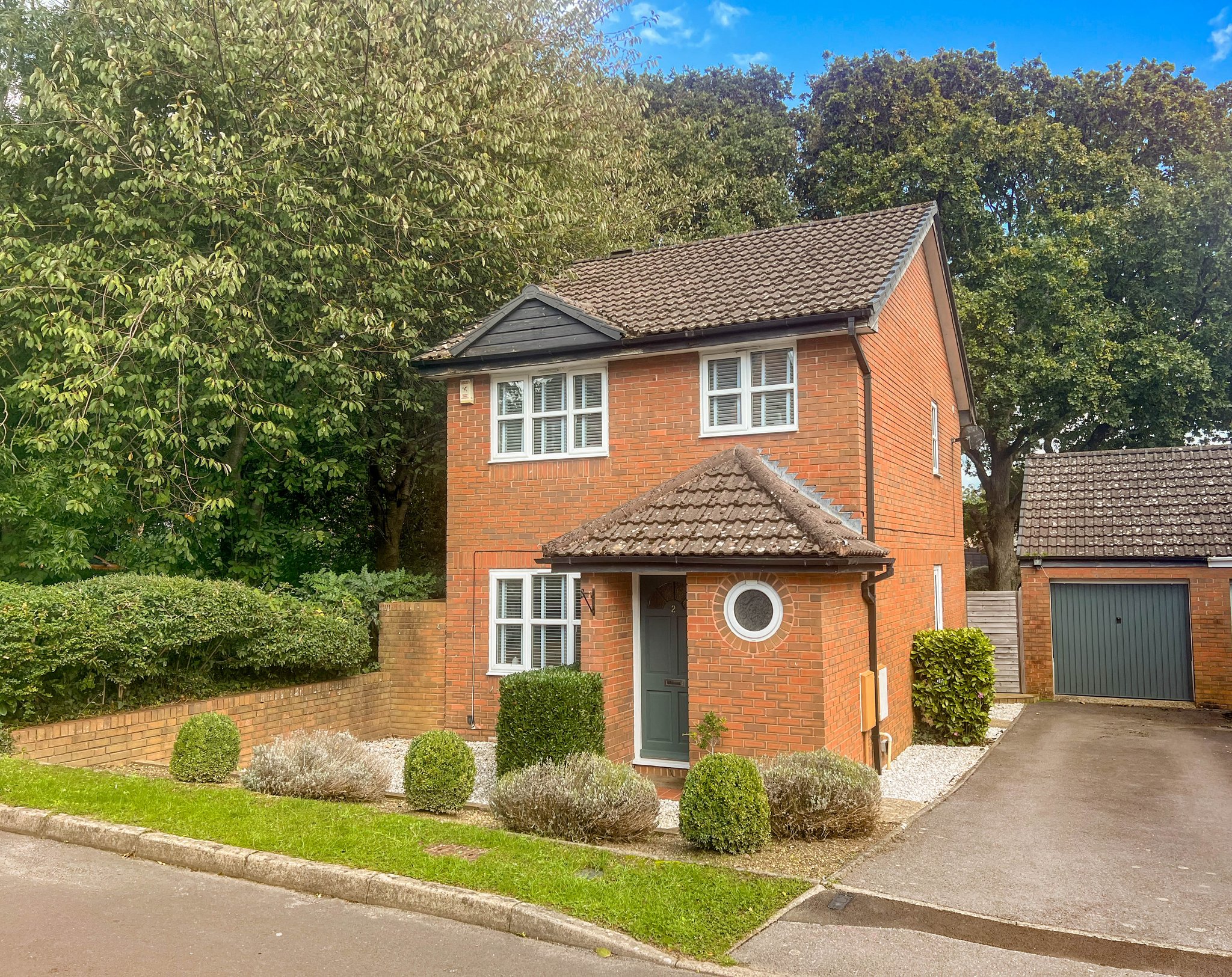 Suffolk Close, Wimborne