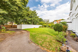 Hollybush House | Thumbnail