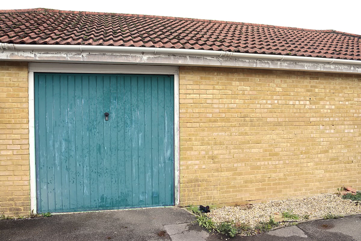 Richmond Close, Farnborough, GU14 0RH