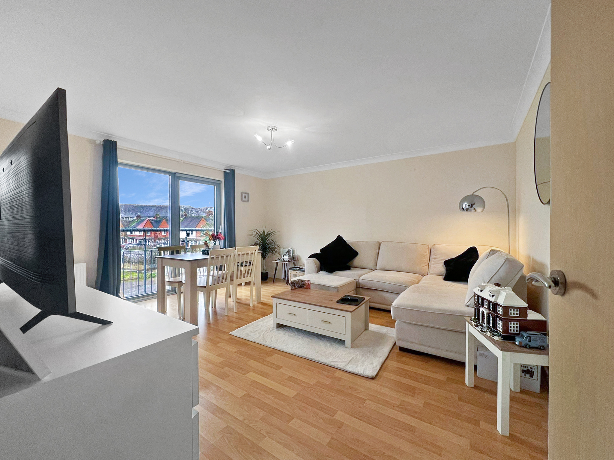 38 (Shared Equity) Sheepen Place